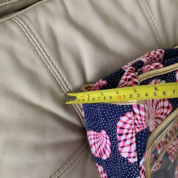 Lilly Pulitzer Seashell Print Tote navy pink resort bag beach vacation travel - Picture 14 of 16